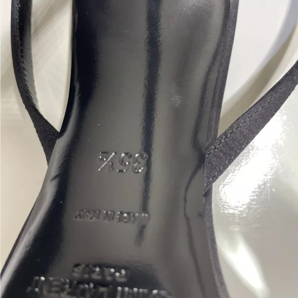 Saint Laurent Gloria Crystal Strap Sandal in Black Size 35.5 - Picture 8 of 12